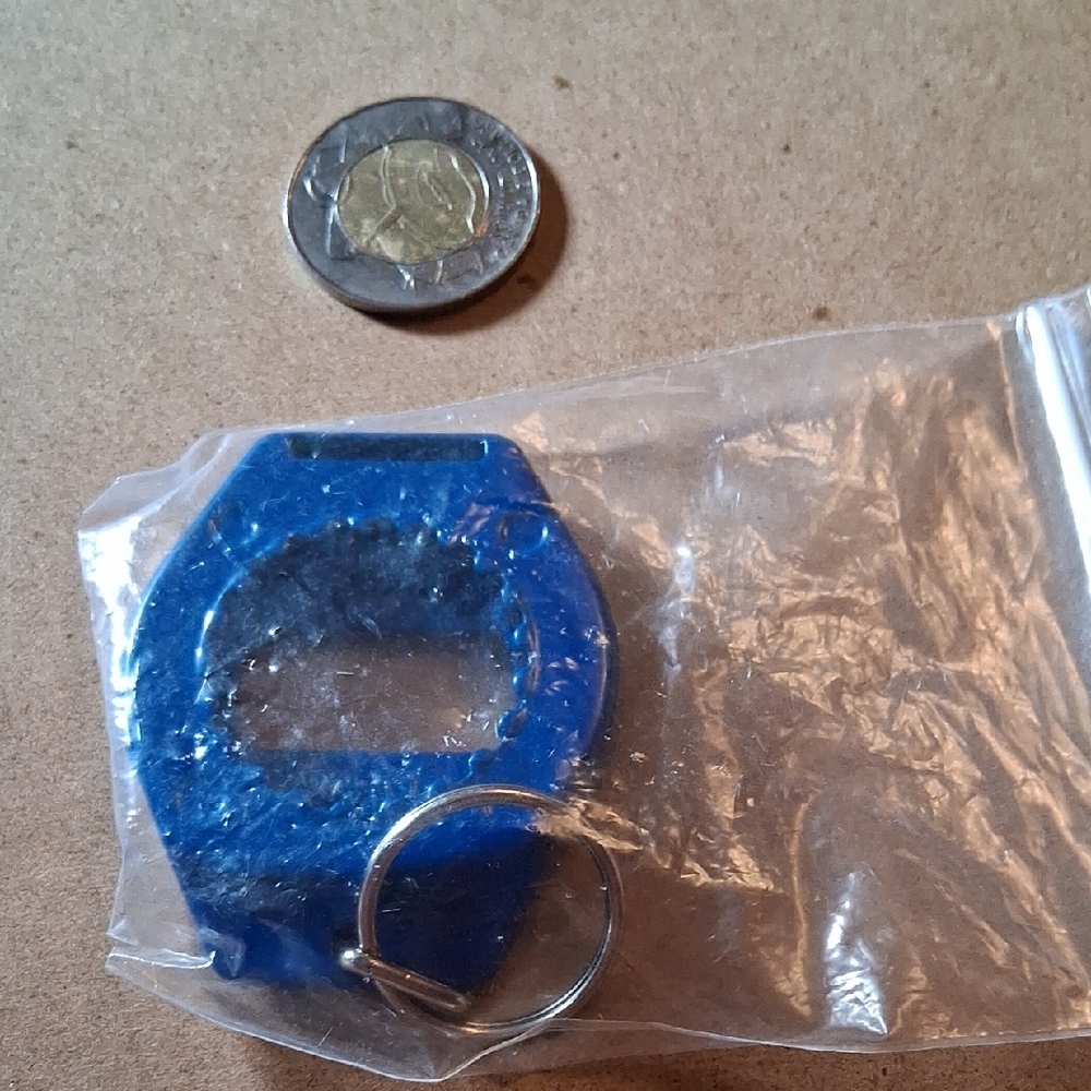 Pacific Pilsner Blue Bottle Opener Keychain - Picture 6 of 6